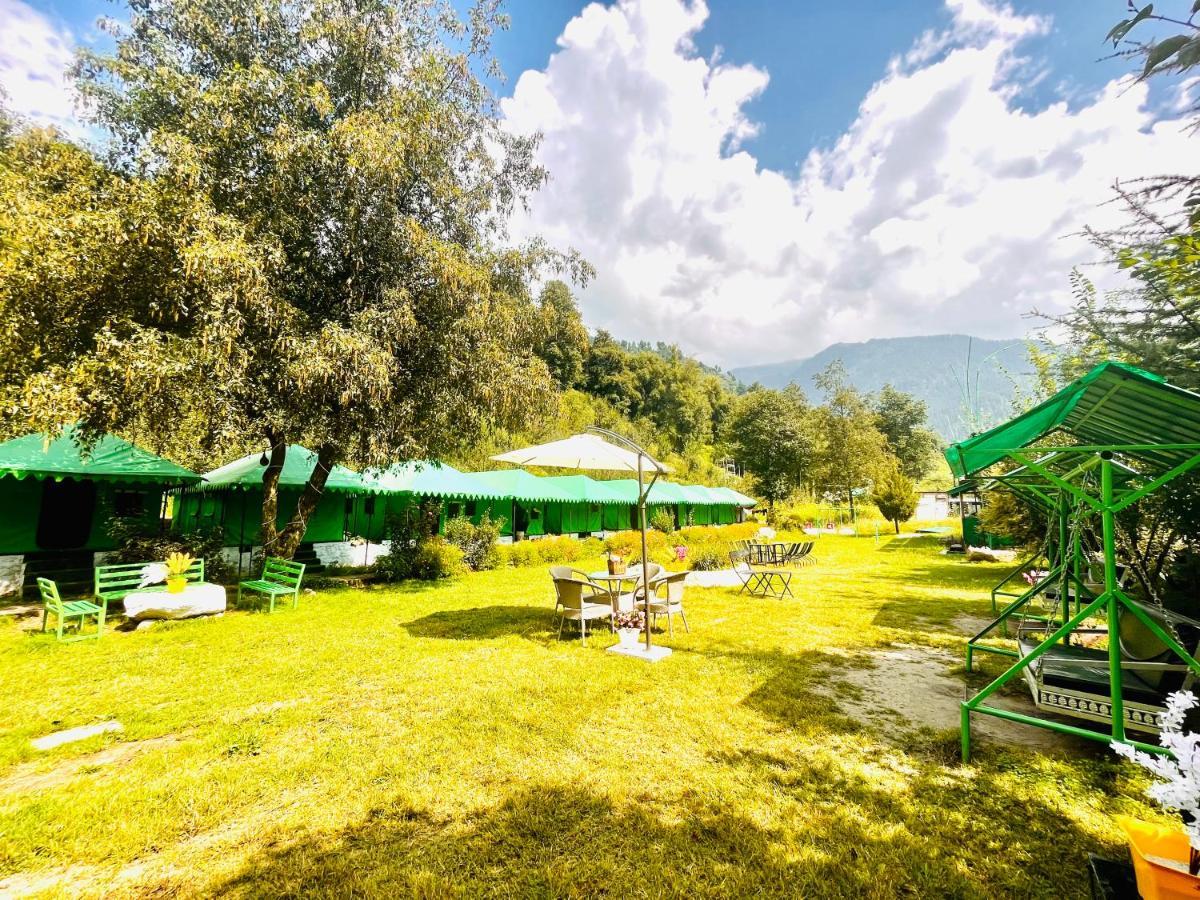 Hotel Himalayan River- Riverside Hotel Manāli Екстериор снимка